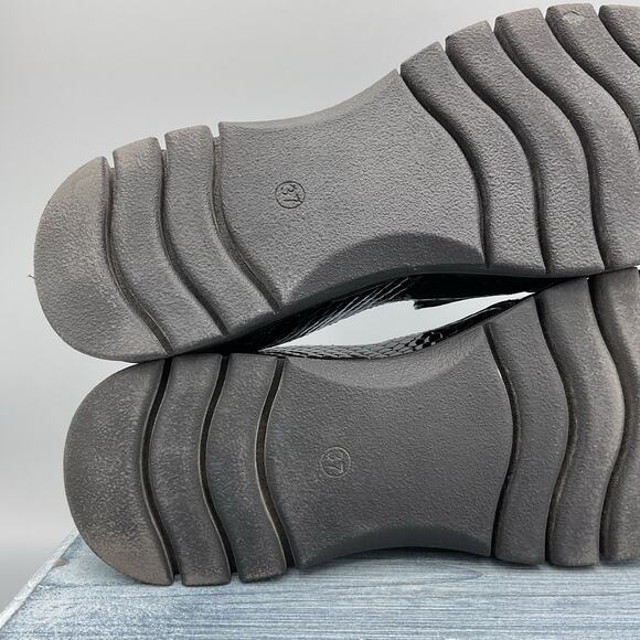 Spring Step Women's Horizon Croco Patent Leather Loafers Black size 6.5 - Picture 9 of 10